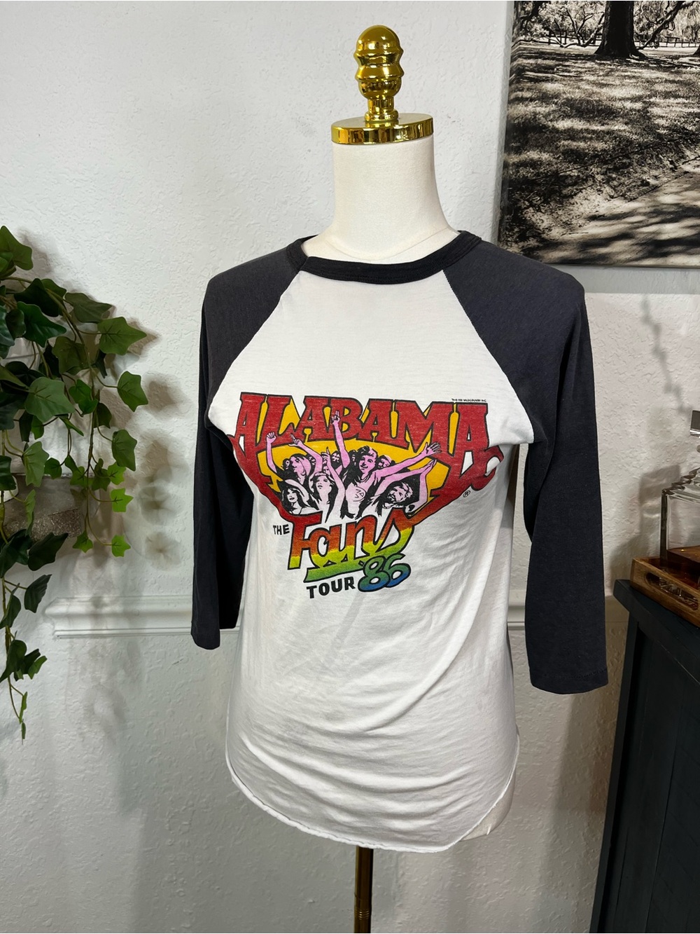 Alabama 1986 Tour Raglan Long Sleeve Tee - White/Black Vintage